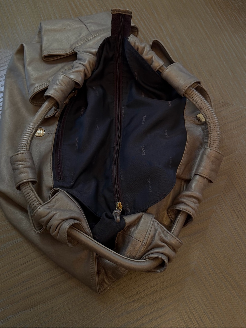 Loewe Taupe Leather Shoulder Bag with Embossed Anagram - Picture 8 of 12